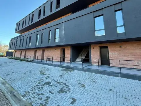 Departamento en Alquiler en Pilar, USD 450