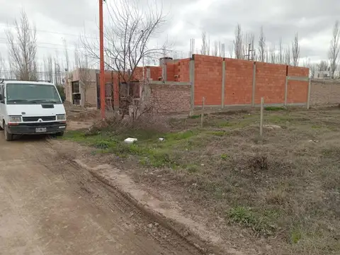 VENTA LOTE BARRIO LAS MORAS, CINCO SALTOS, RIO NEGRO
