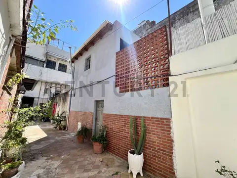 Bv. Oroño 100, Piso 0