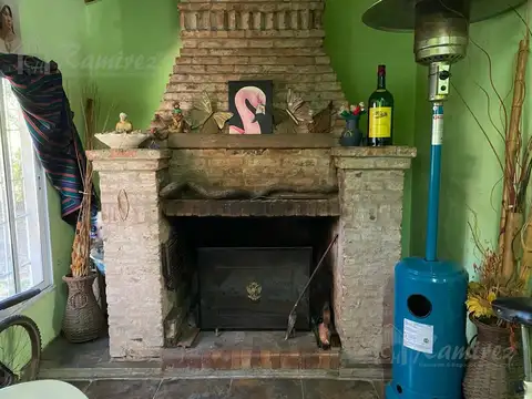 Quinta en Venta con 1 cochera