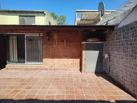 Depto Tipo Casa en Venta de 3 dormitorios