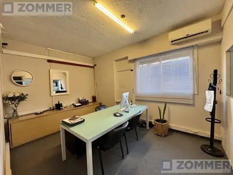 Galpon en Alquiler 25  mts Fondo
