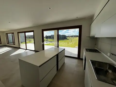 Casa en Venta A Estrenar