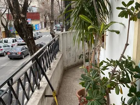 Simbron 5600, Piso 1