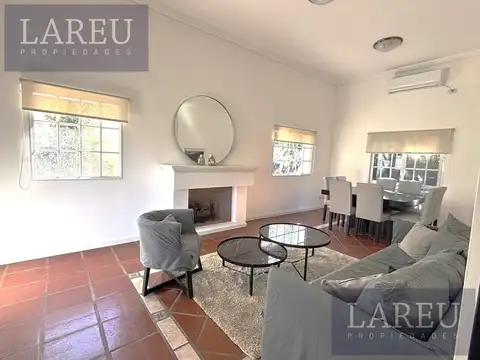 Casa en Alquiler de 3 dormitorios