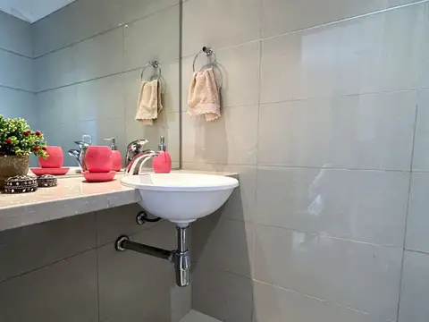 Depto Tipo Casa en Venta de 7 ambientes