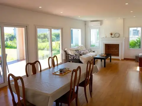 Casa Chalet  en Venta en Puertos, Escobar, G.B.A. Zona Norte
