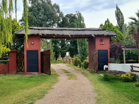 VENTA COMPLEJO TURISTICO CALLE CUBILLOS SAN RAFAEL