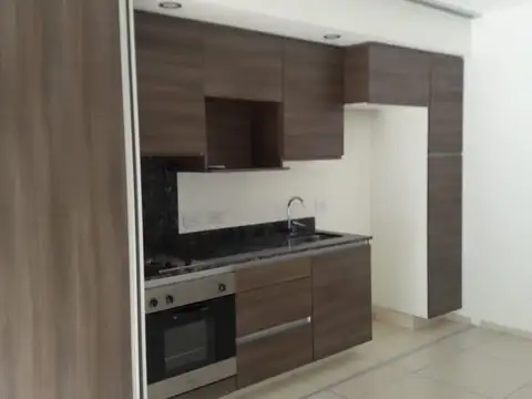 Soler 3300 departamento 605 contrafrente luminoso