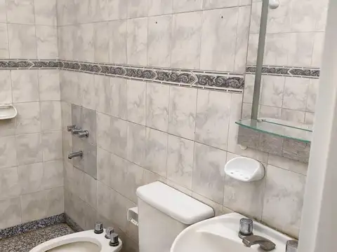 PH INTERNO C/PATIO AMPLIO | 2 DORM | A 3 CUADRAS DE ESTACION