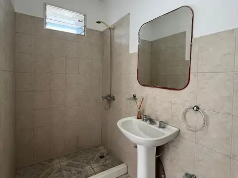 ALQUILER CASA TIPO PH 2 AMBIENTES, MERLO