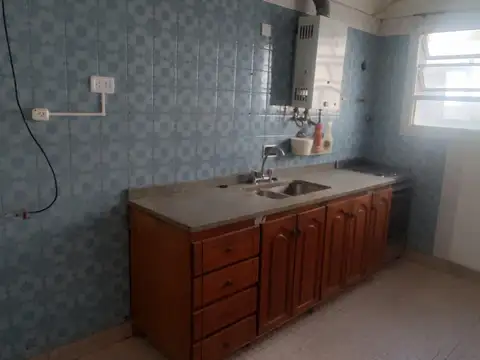 Departamento 1er piso por escalera