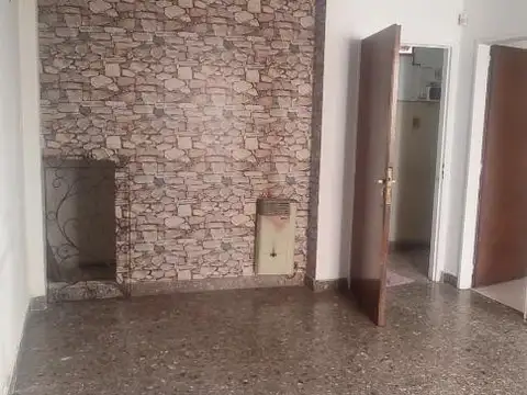 Monroe 5516 , Piso 1