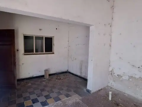 Gran potencial en María Selva – Casa con terreno verde