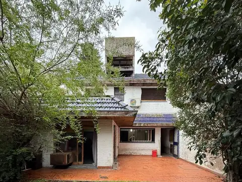 chalet 4 ambientes con quincho jardin garage