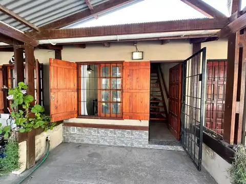 DUPLEX 3 AMB - GAS NATURAL - ZONA TALAS