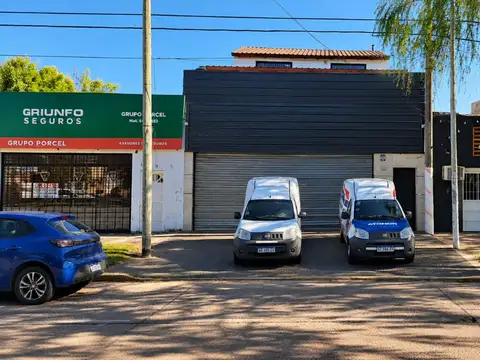Venta local con casa 3 dormitorios por Pellegrini