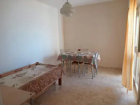 Departamento en Alquiler en Santa Teresita, $ 430.000