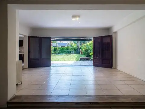 Casa en Alquiler de 4 dormitorios