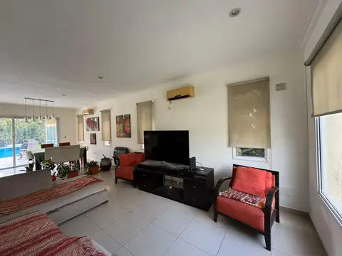 Casa en Venta en Altos de Hudson I, USD 330.000