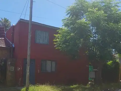 Venta en Block 14 departamentos y casa.