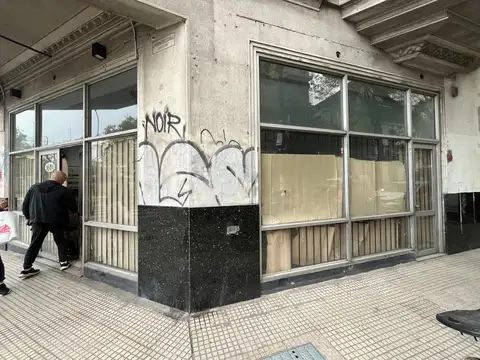 Local en Alquiler 52 años