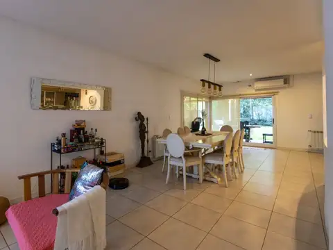 VENTA CASA 4 AMBIENTES APTO CREDITO VILLANUEVA