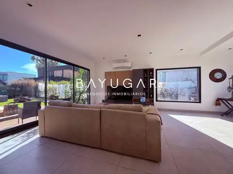 Casa en Alquiler Temporal en Countries y Barrios Cerrados en Pilar, USD 4.500