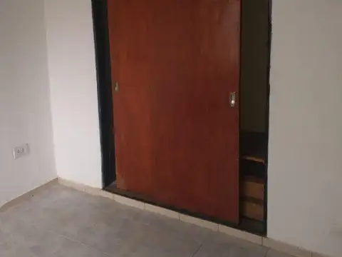 Departamento en Alquiler en Villa Central Norte, $ 500.000