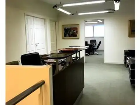 Oficina en Alquiler 40 años