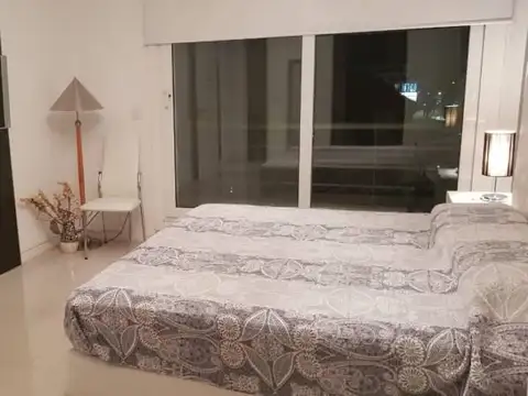 Departamento en Alquiler Temporal con 1 cocheras