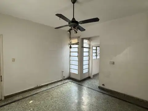 Depto Tipo Casa en Venta en Monserrat, USD 109.000