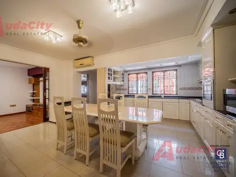 Casa en Venta de 4 dormitorios
