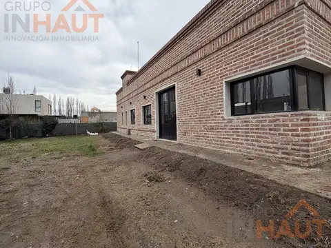 Casa en Alquiler 1 año