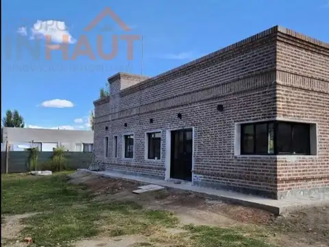 Casa 2 dormitorios en Barrio Privado Villa Muluen