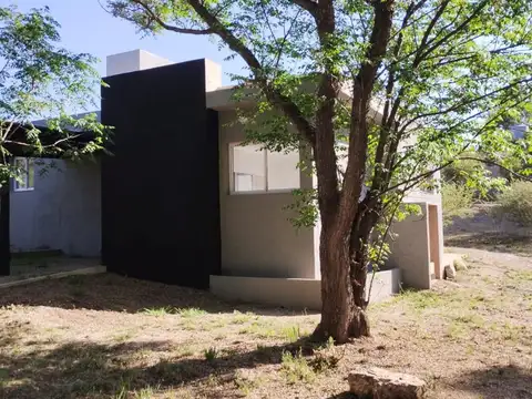 VENTA CASA 2 DORM A ESTRENAR TANTI ESCRITURA