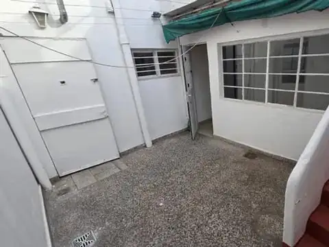 VENTA PH 4 AMB CON TERRAZA Y COCHERA EN PARQUE CHAS