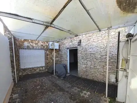 Depto Tipo Casa 4 ambientes con 2 baños