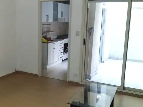 Departamento en Alquiler en Flores, $ 580.000