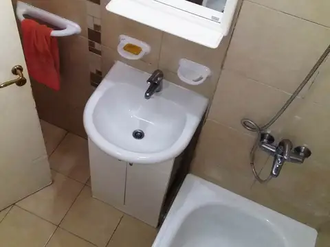 Av. San Pedrito 600, Piso PB