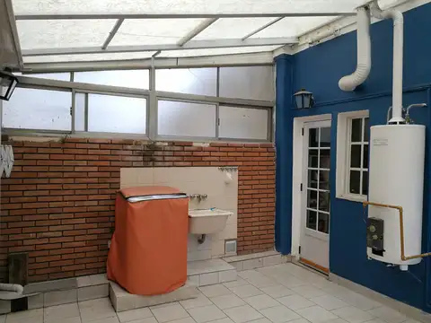 Depto Tipo Casa 2 ambientes con 1 baño
