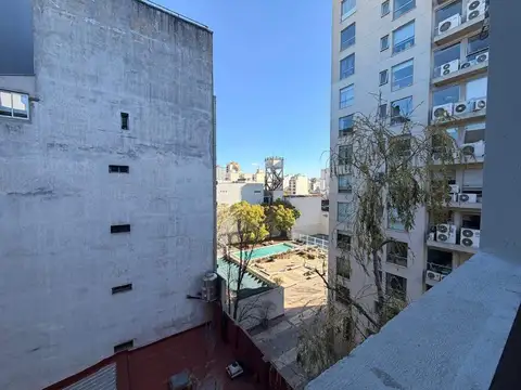 Local en Venta en Almagro, USD 192.000