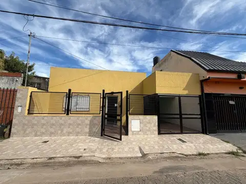 Venta Casa 2 Dor. Guadalupe Oeste, Refaccionada  