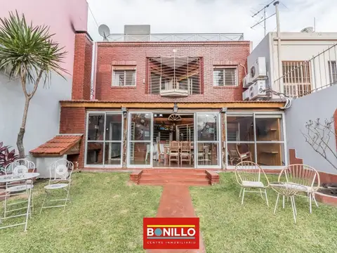 Casa 6 ambientes venta Villa Pueyrredón