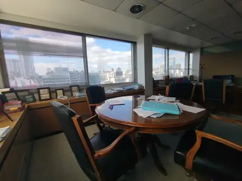 Oficina en venta en Retiro Oportunidad