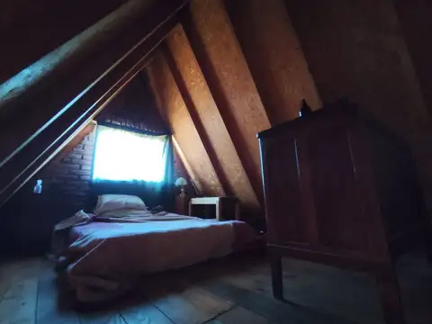 EN VENTA TERRENO+CASA ALPINA B° M. MORENO V. MARÍA