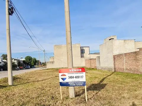 Venta Terreno esquinero de 323 m² en Franck.