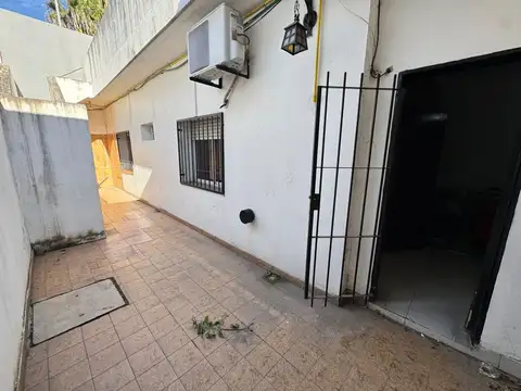 Cátulo Castillo 2400