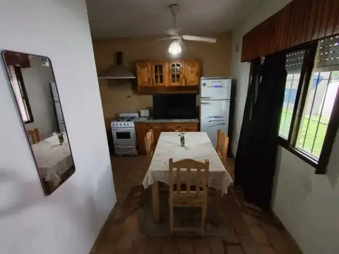 Depto Tipo Casa 2 ambientes con 1 baño