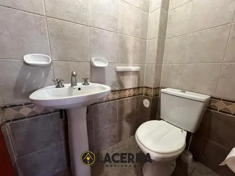 Depto Tipo Casa 5 ambientes con 2 baños